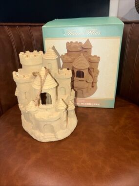 Sandcastle birdhouse vintage  Cracker Barrel beach house summer bird